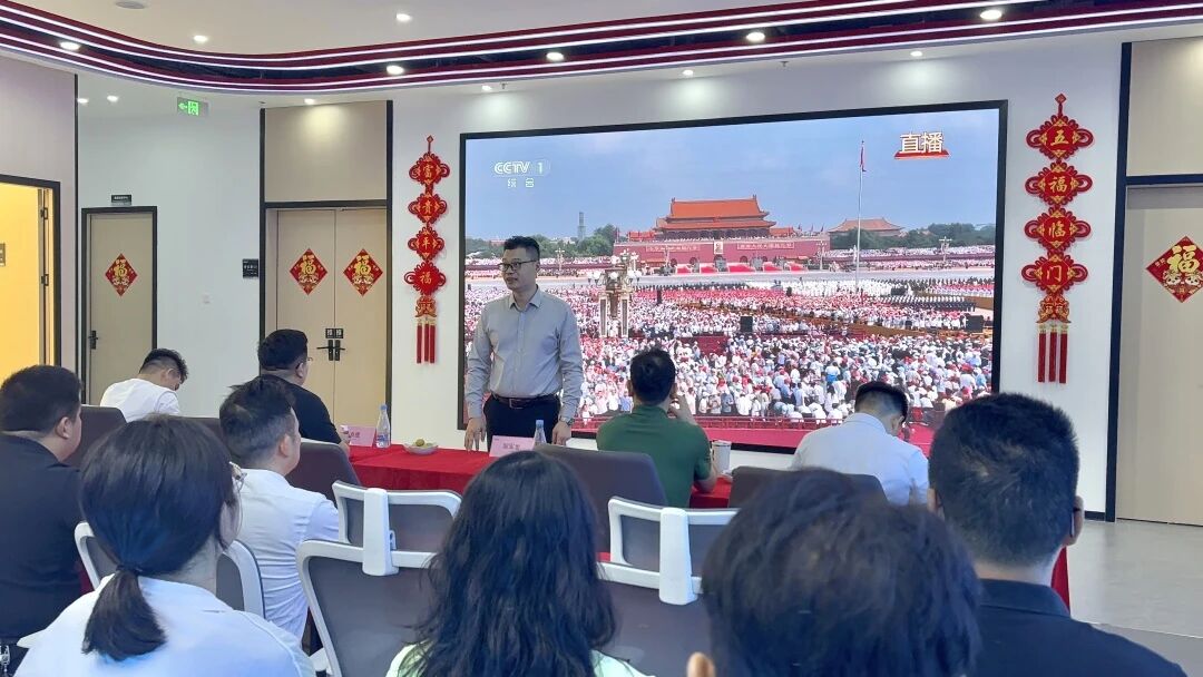 9.3從閱兵看中國智造底氣！智火柴以油品監(jiān)測實(shí)力護(hù)航 “國之重器” 圖5