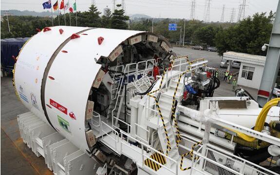 中鐵集團(tuán)盾構(gòu)機(jī)油品品質(zhì)監(jiān)測(cè)系統(tǒng)安裝服務(wù)案例